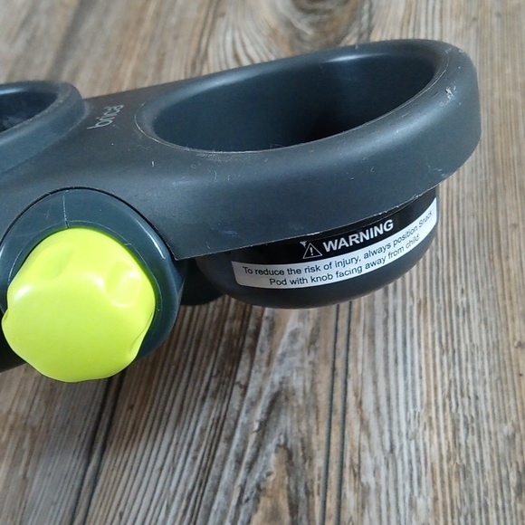 Brica Car Booster Seat Attachable Double Cup Snack Drink Holder - Picture 4 of 9